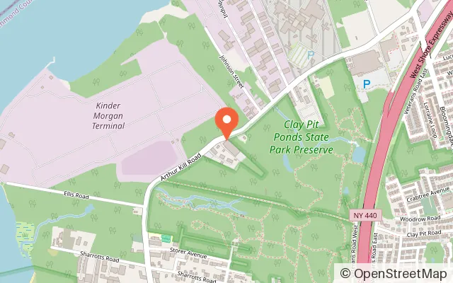 Map showing Staten Island Skating Pavilion in Staten Island, NY