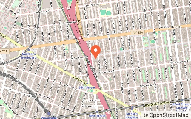Map showing Lucky Strike Queens in Woodside, NY